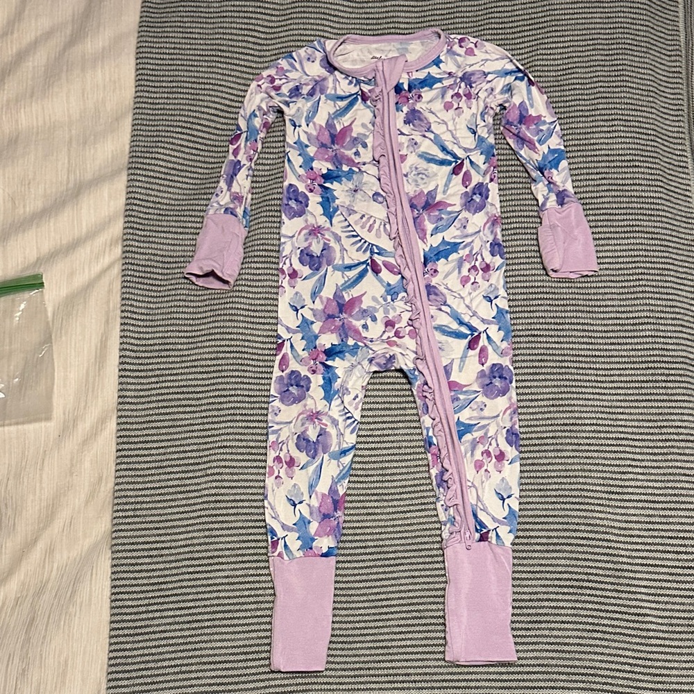 Berry and Bright ruffle bamboo zippy, 6-12 mo